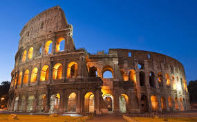 Это квадратное сооружение высотой 13 м с дозорной башней